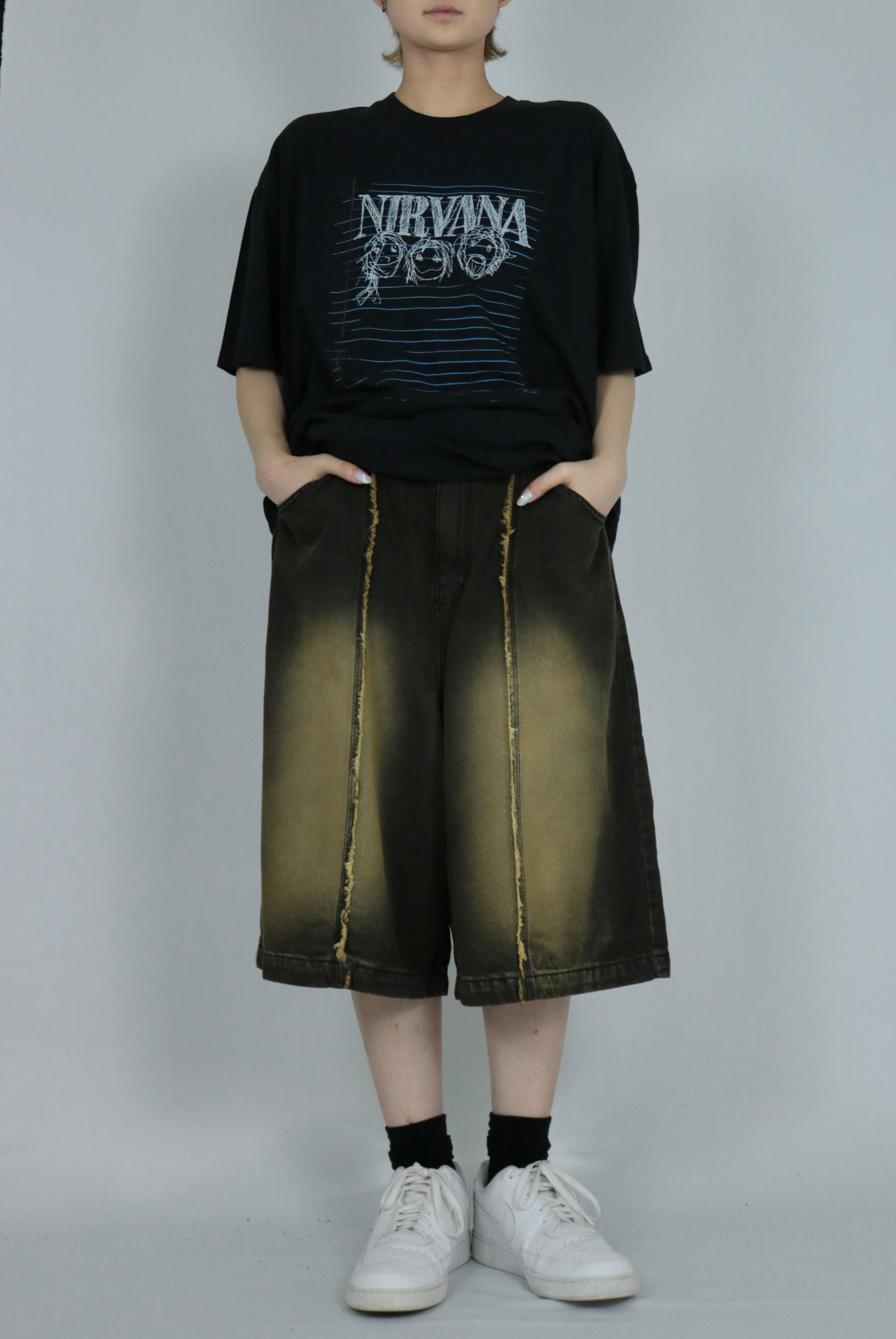 Center crease denim half pants