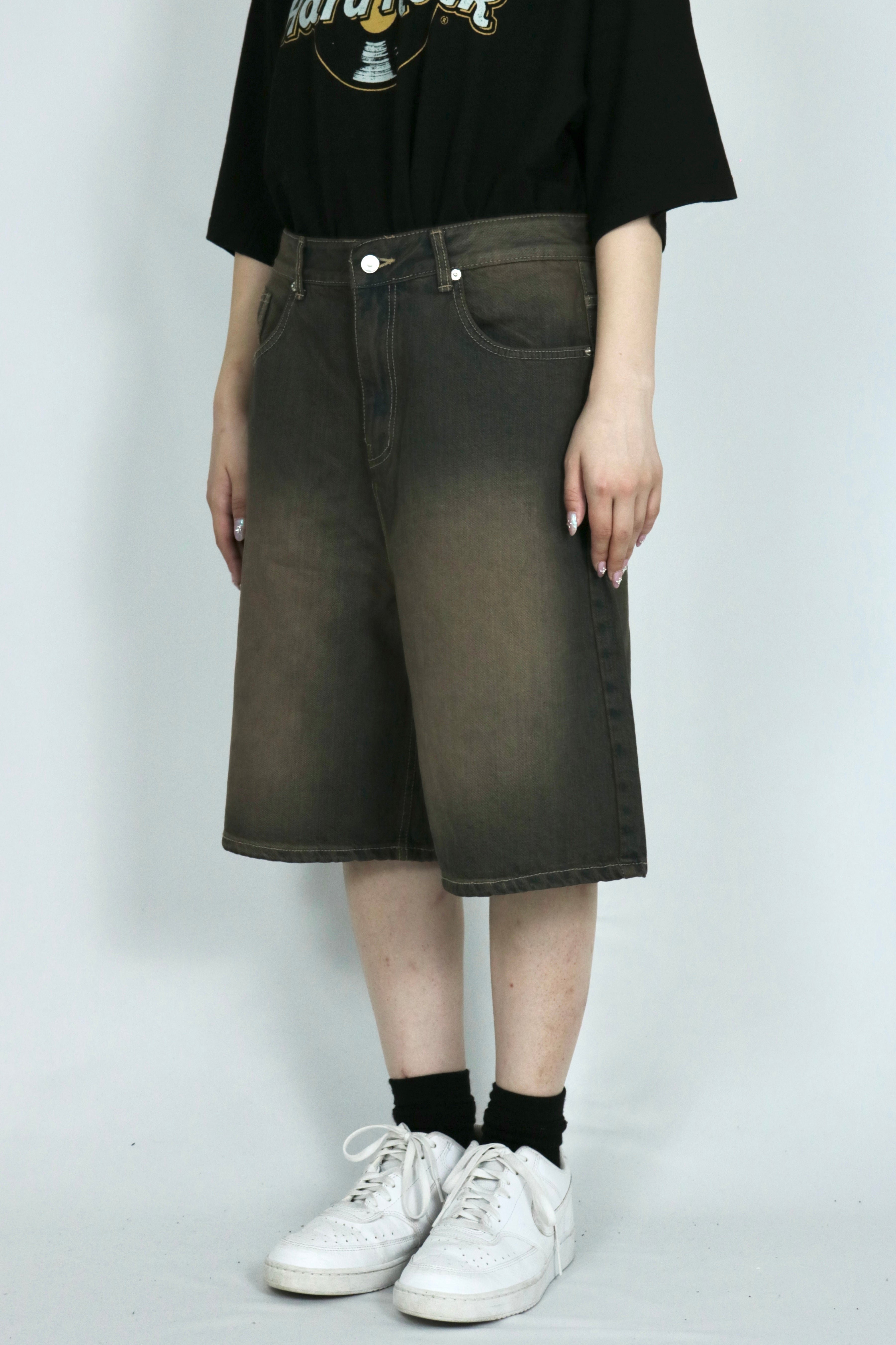 Vintage like denim pants
