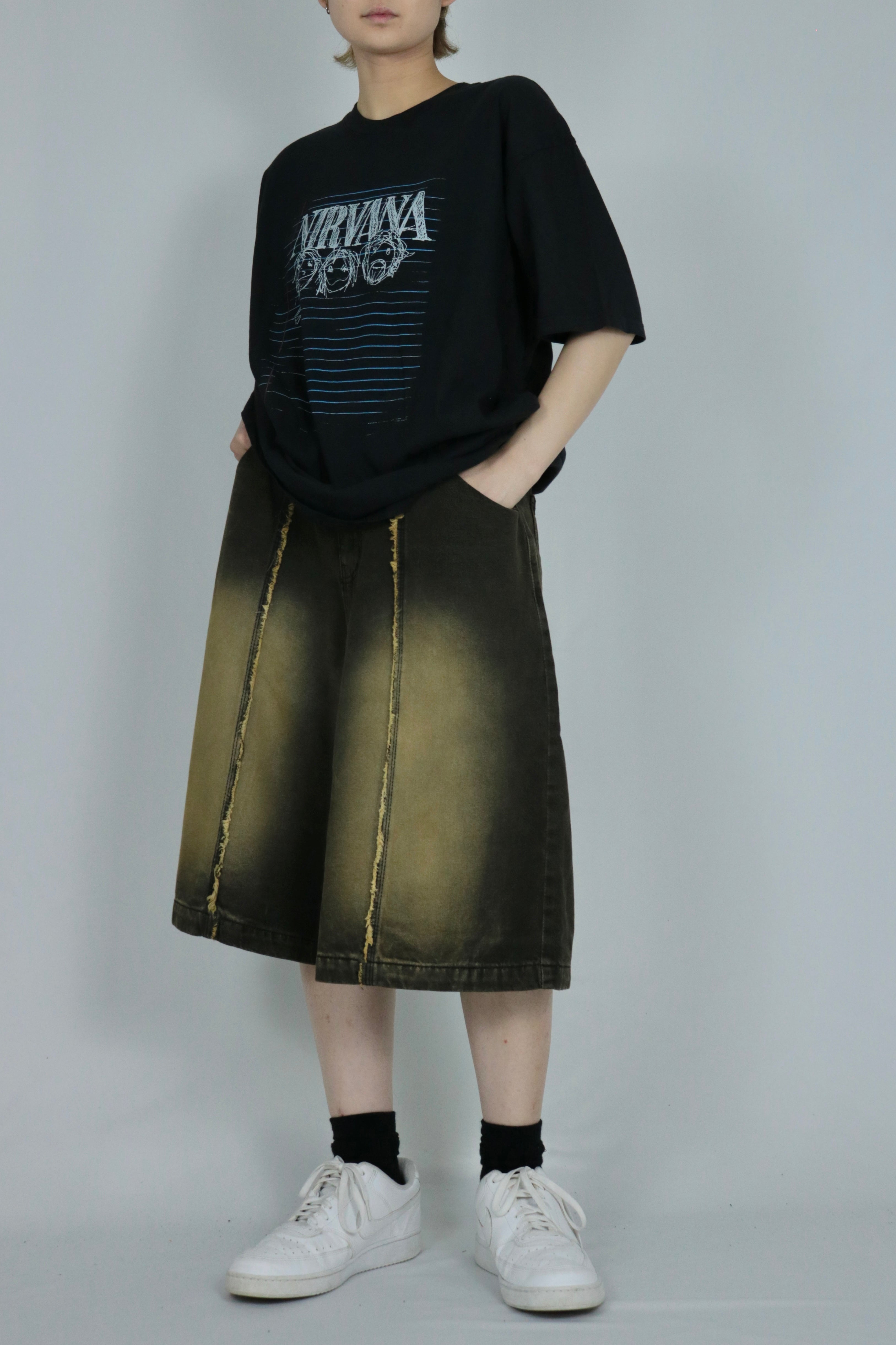 Center crease denim half pants