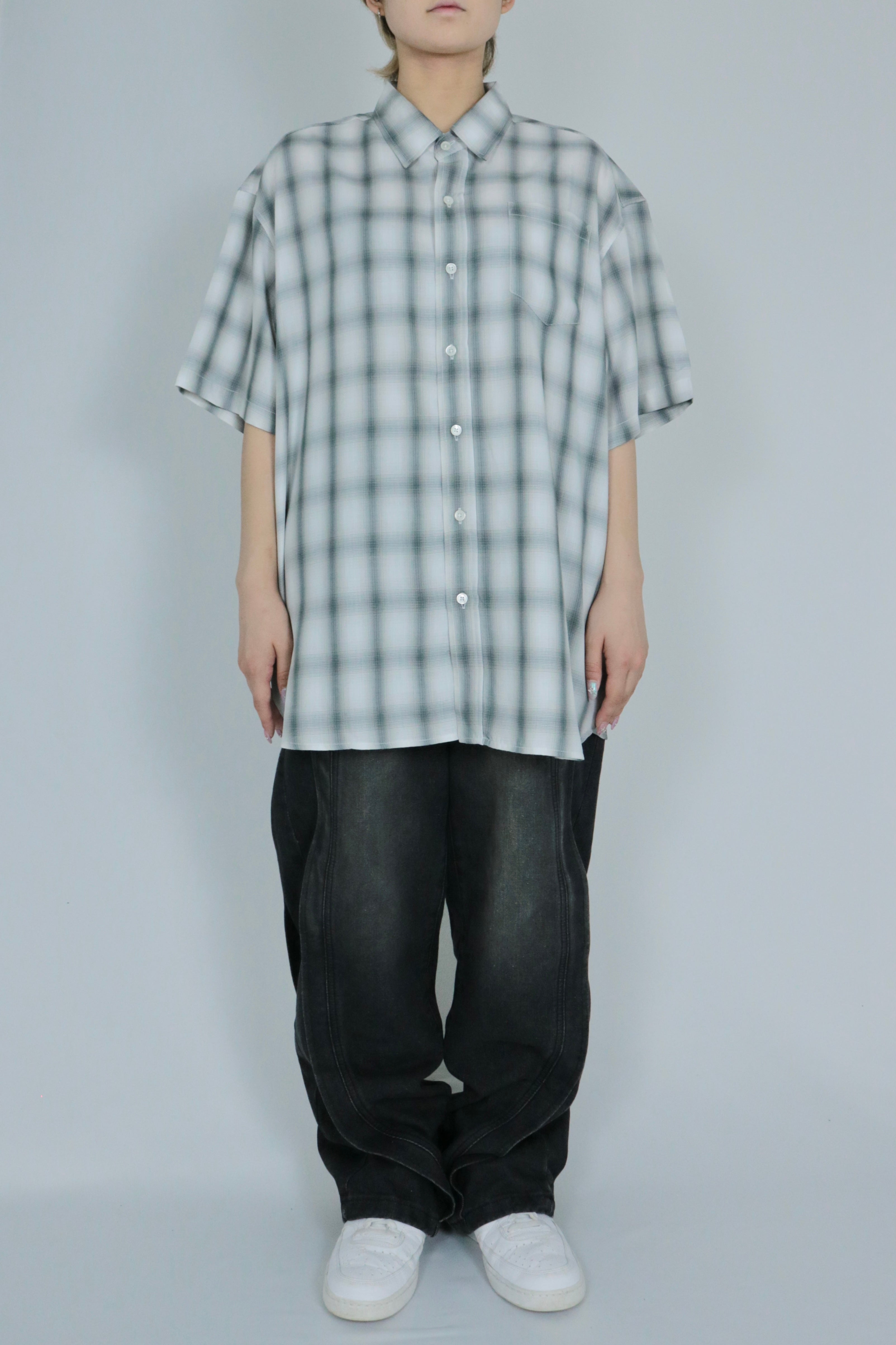 Shadow check half sleeve shirt