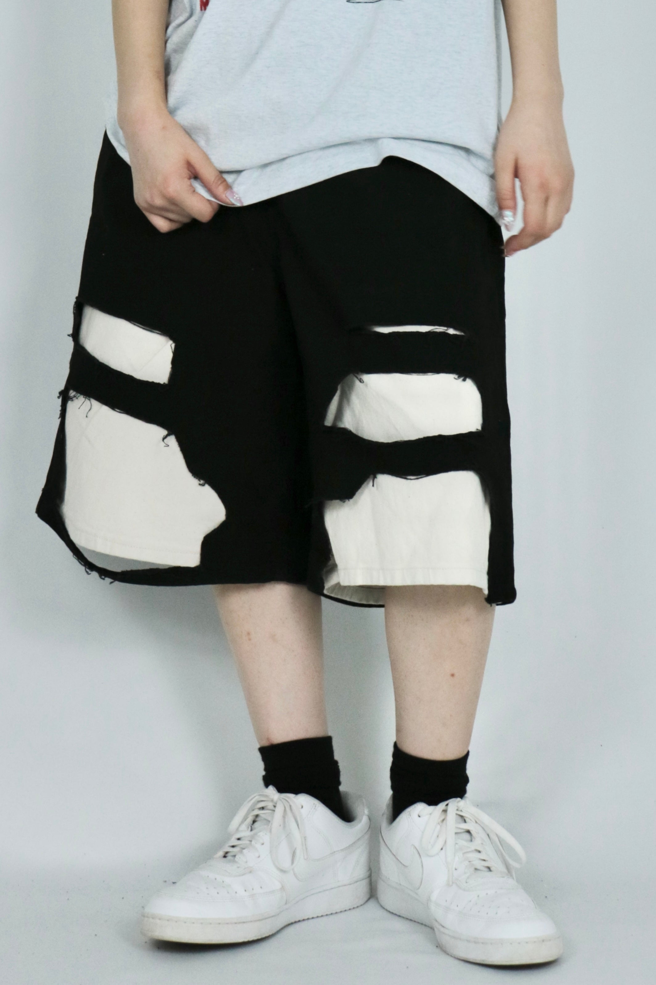 Damaged half pants