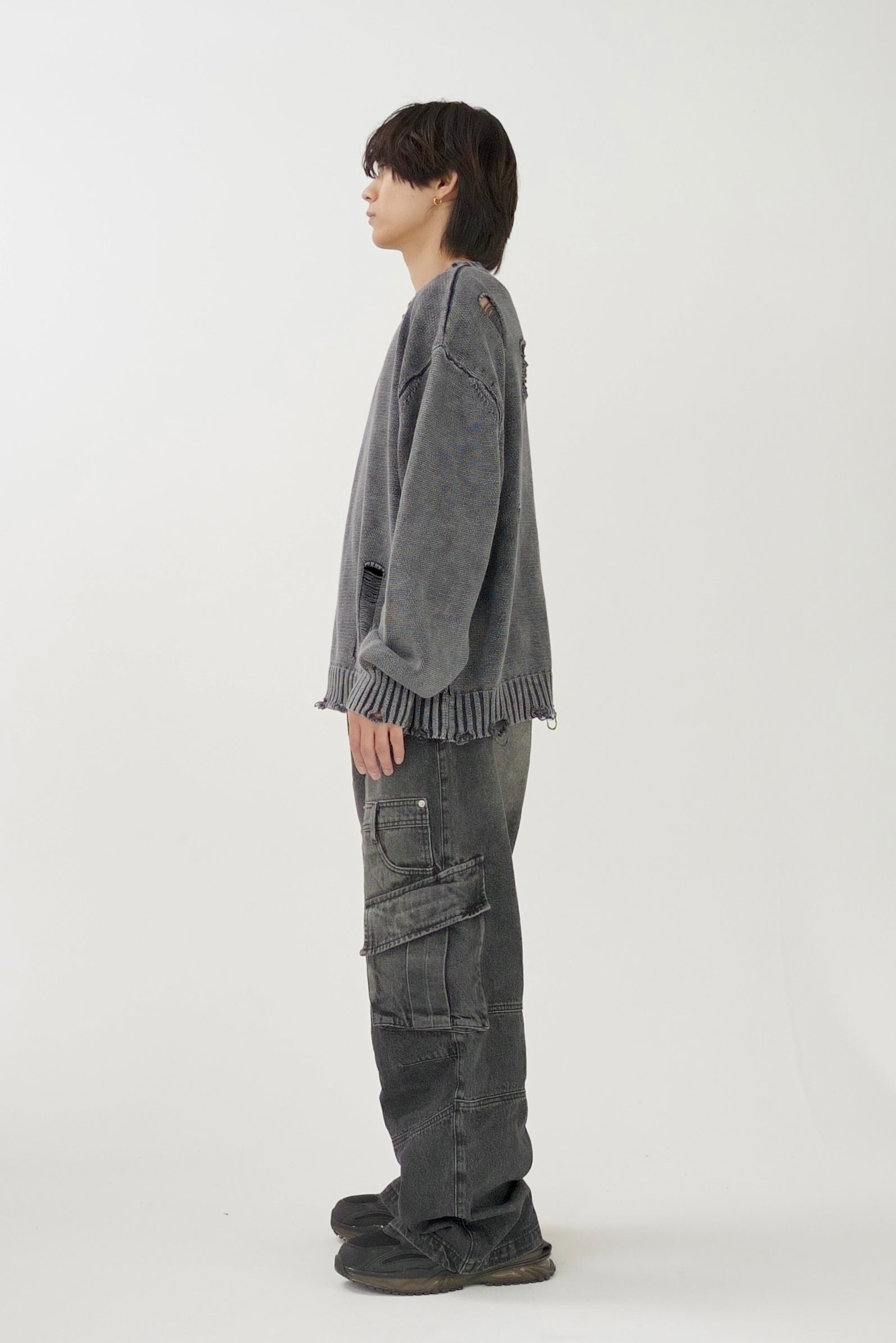 Damage design knit tops