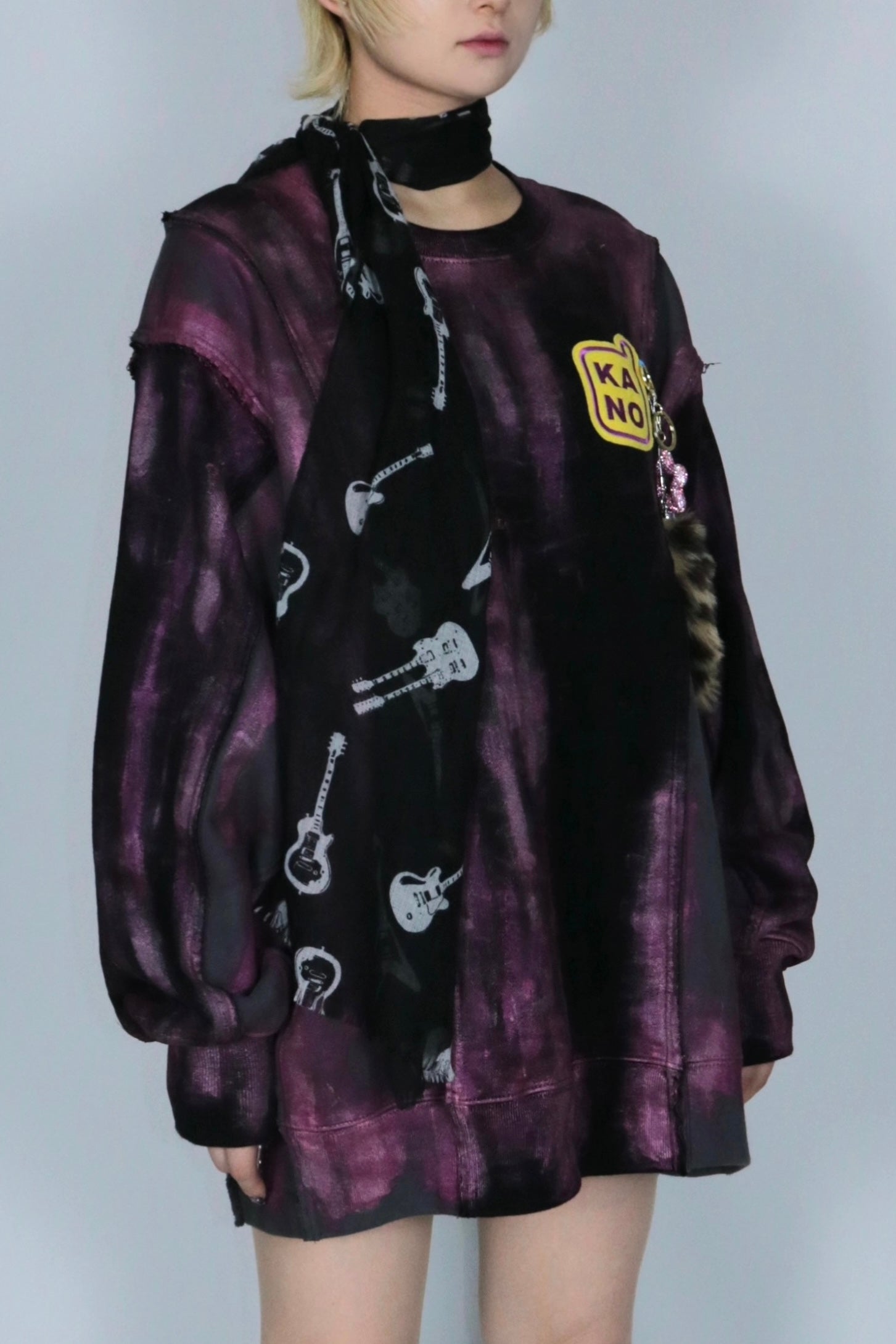 bi-color paint sweat