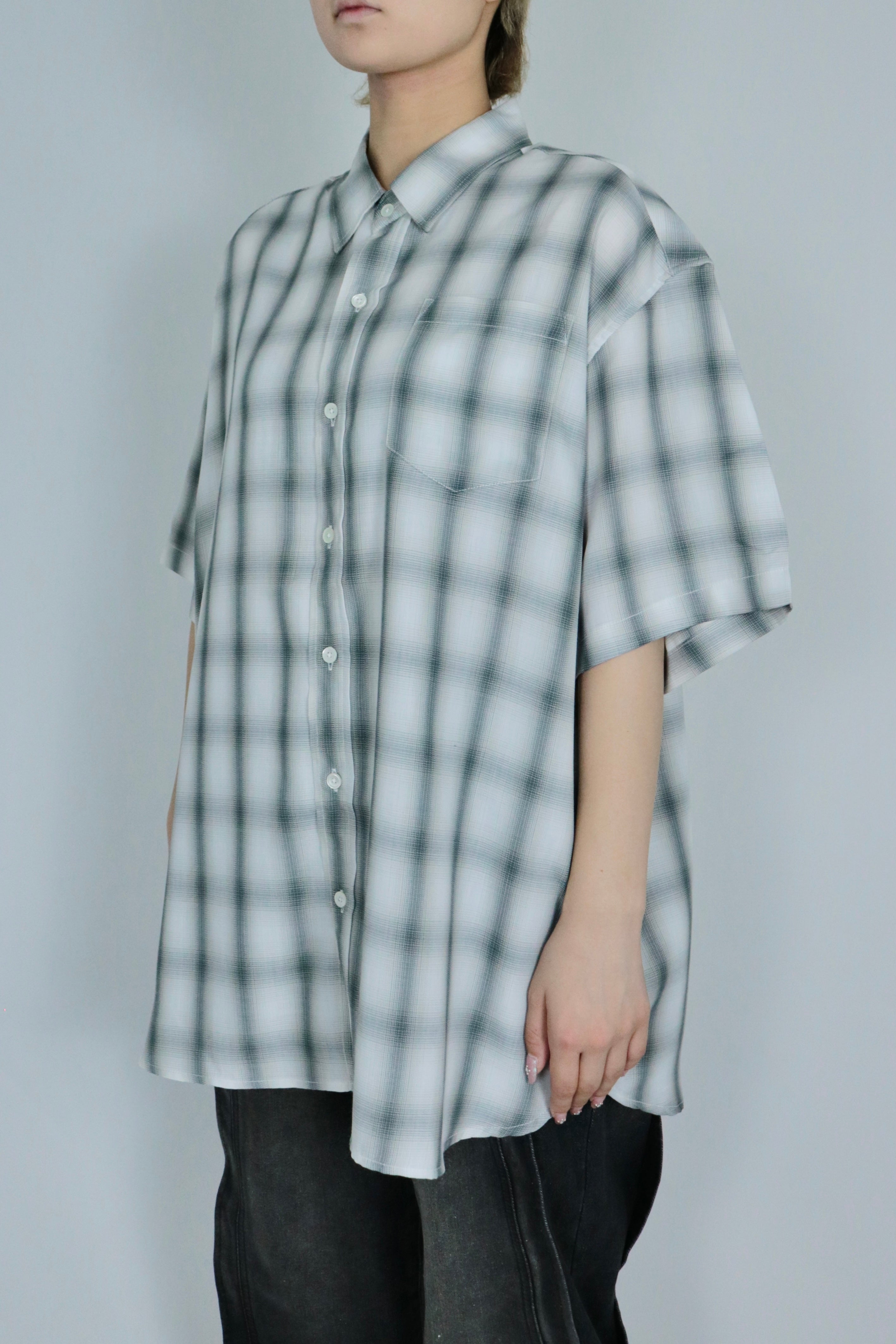 Shadow check half sleeve shirt