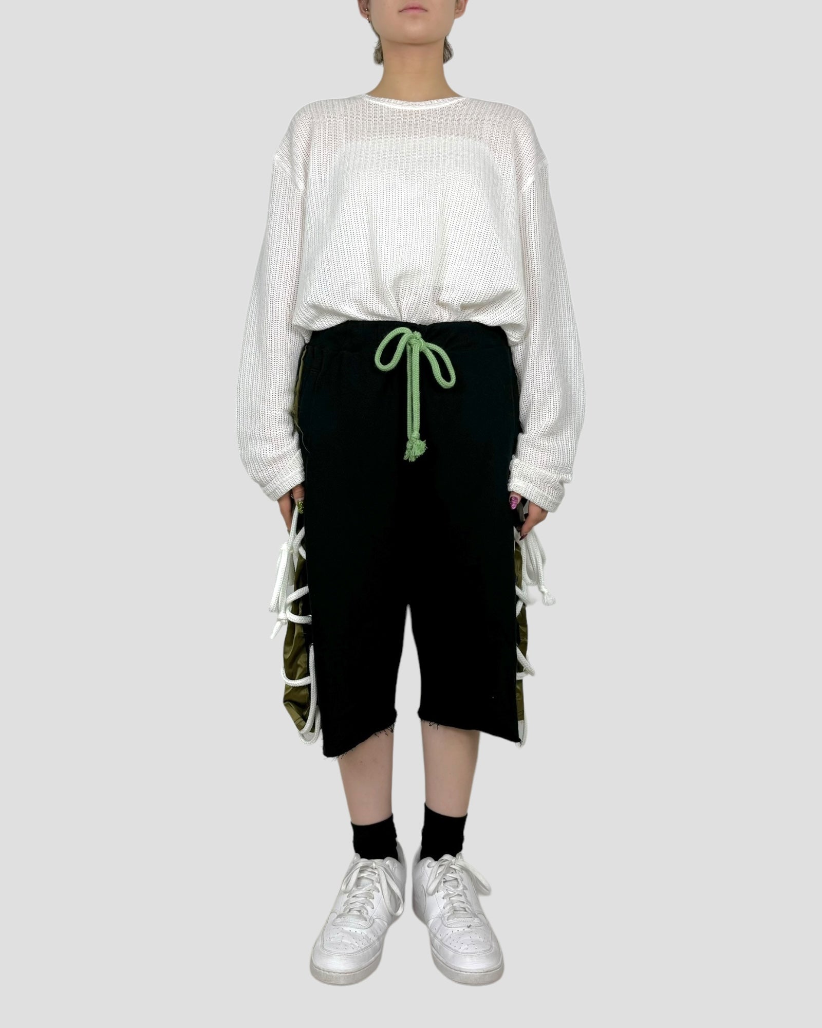 lace up sweat half pants