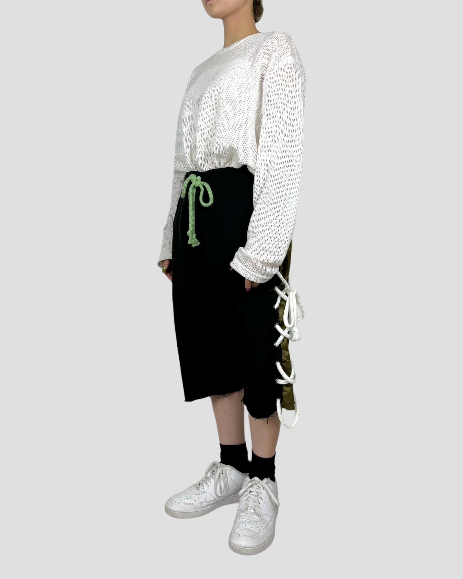 lace up sweat half pants