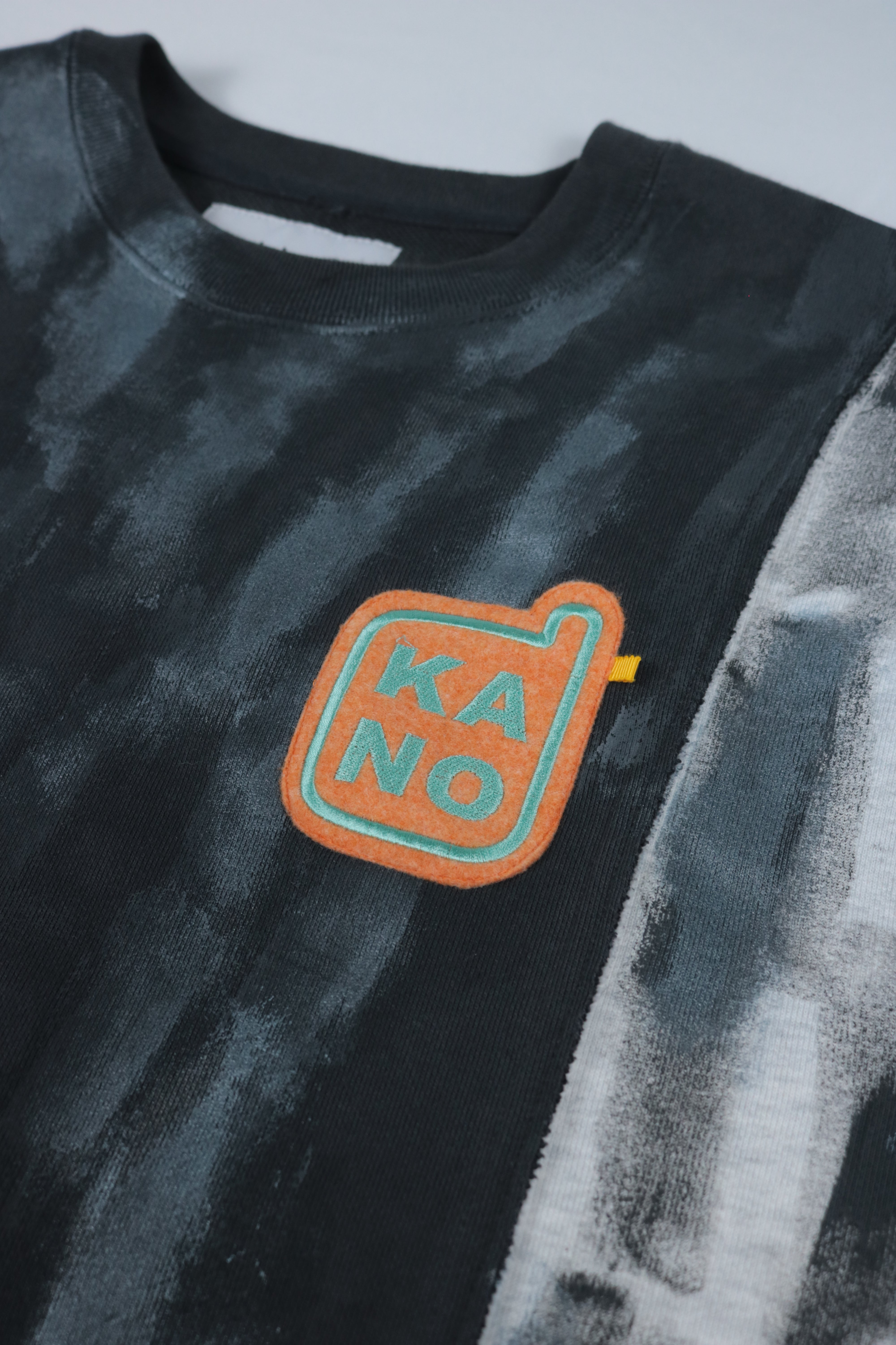 bi-color paint sweat