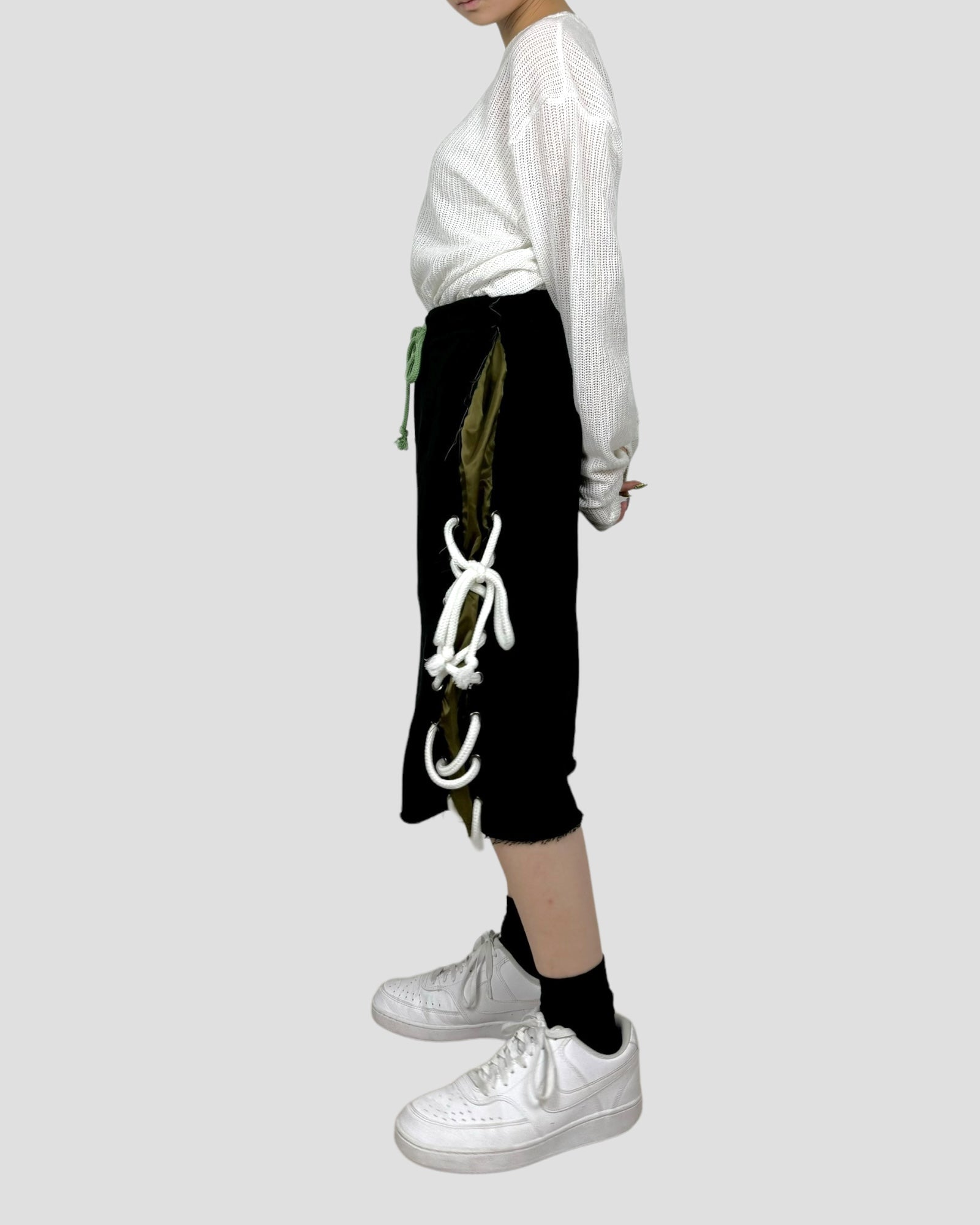 lace up sweat half pants