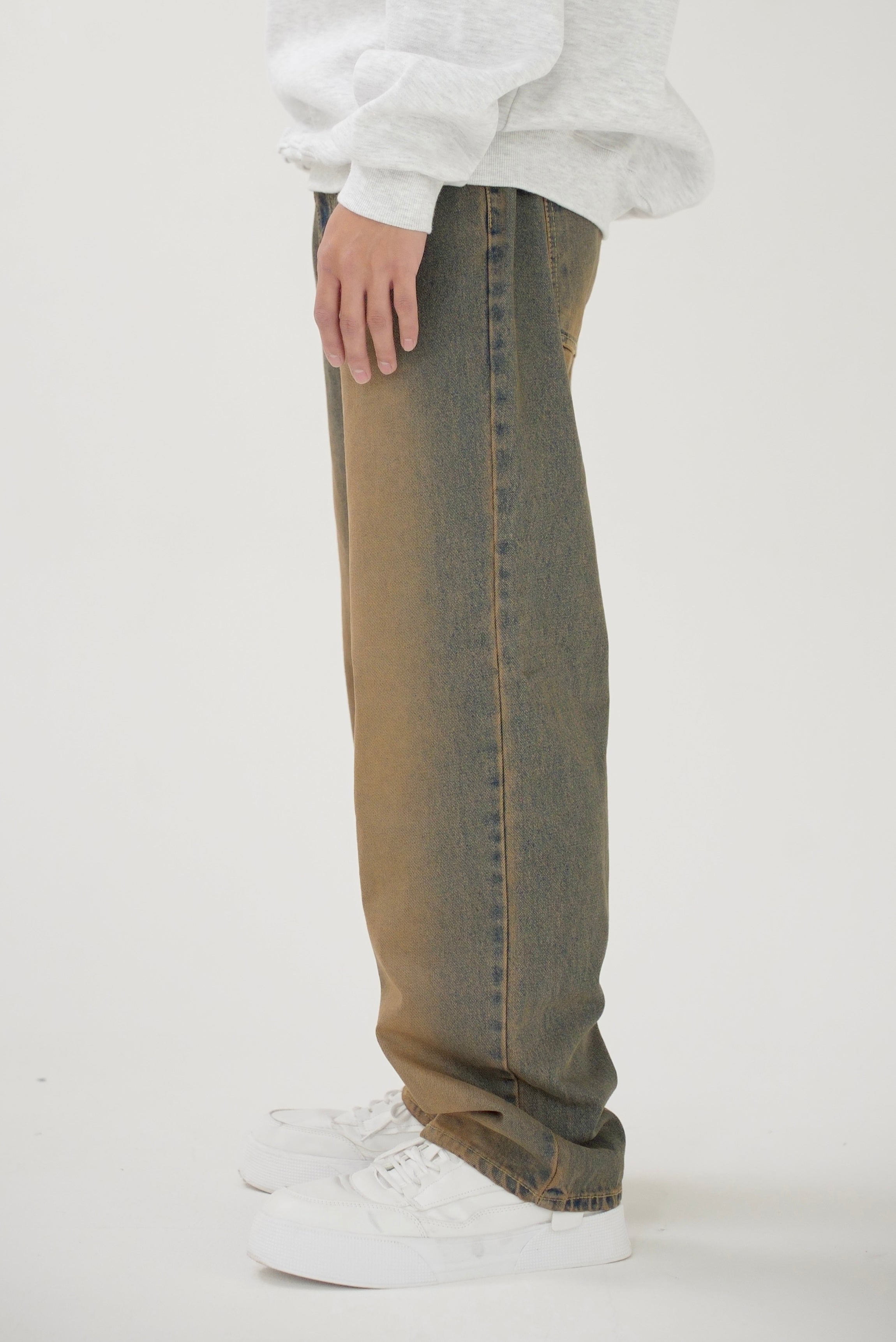 Vintage like denim long pants