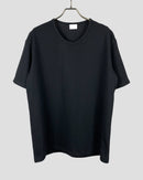 Plain U-neck T