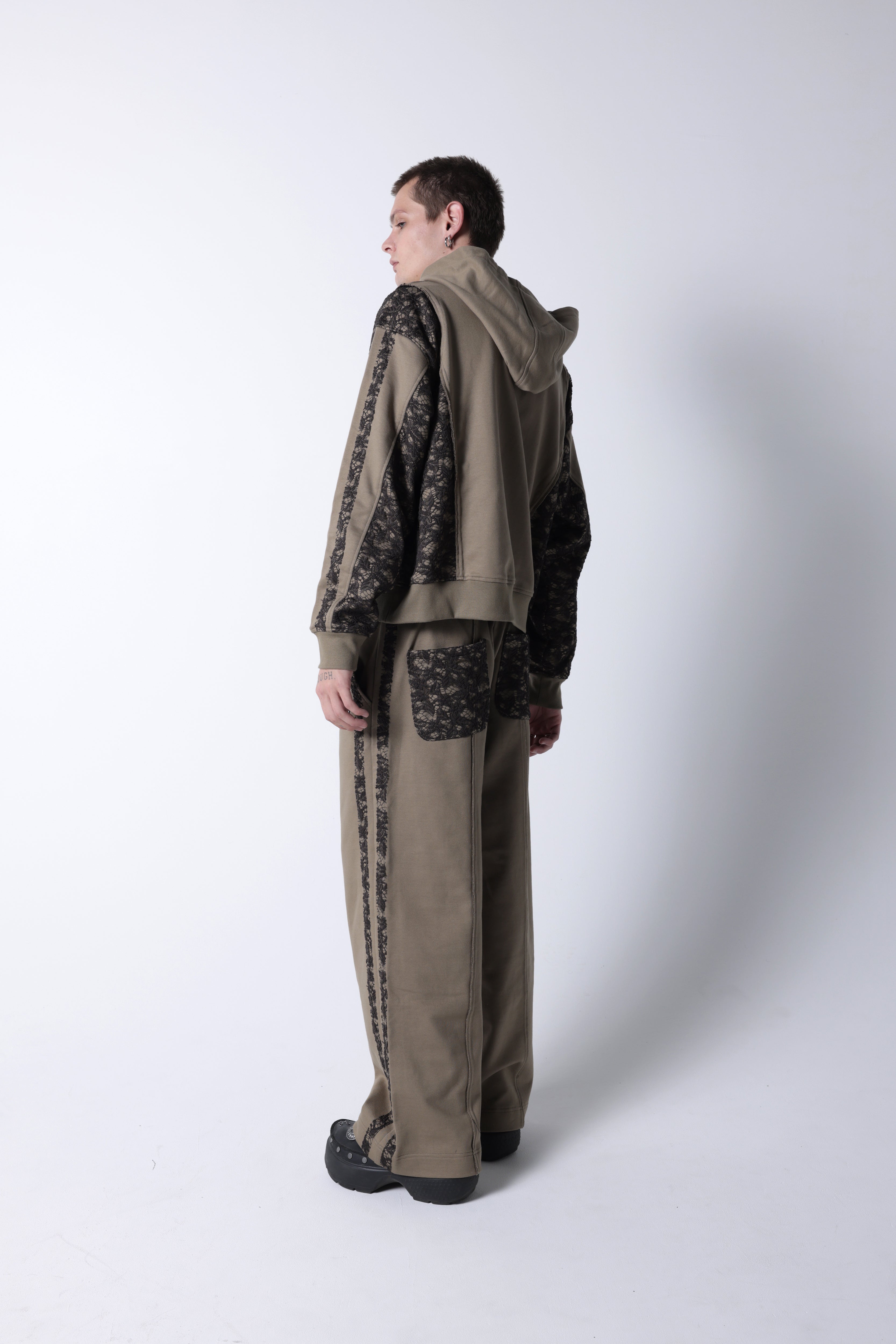 Line lace wide sweat pants(Coffee)