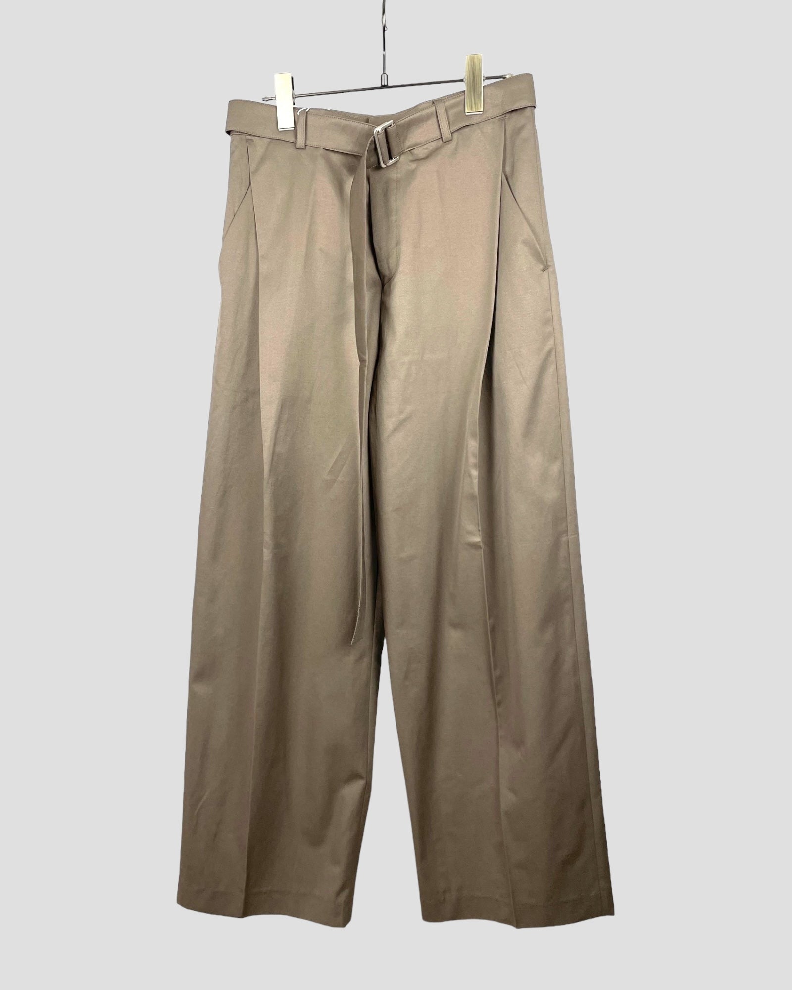 Belt tuck wide pants