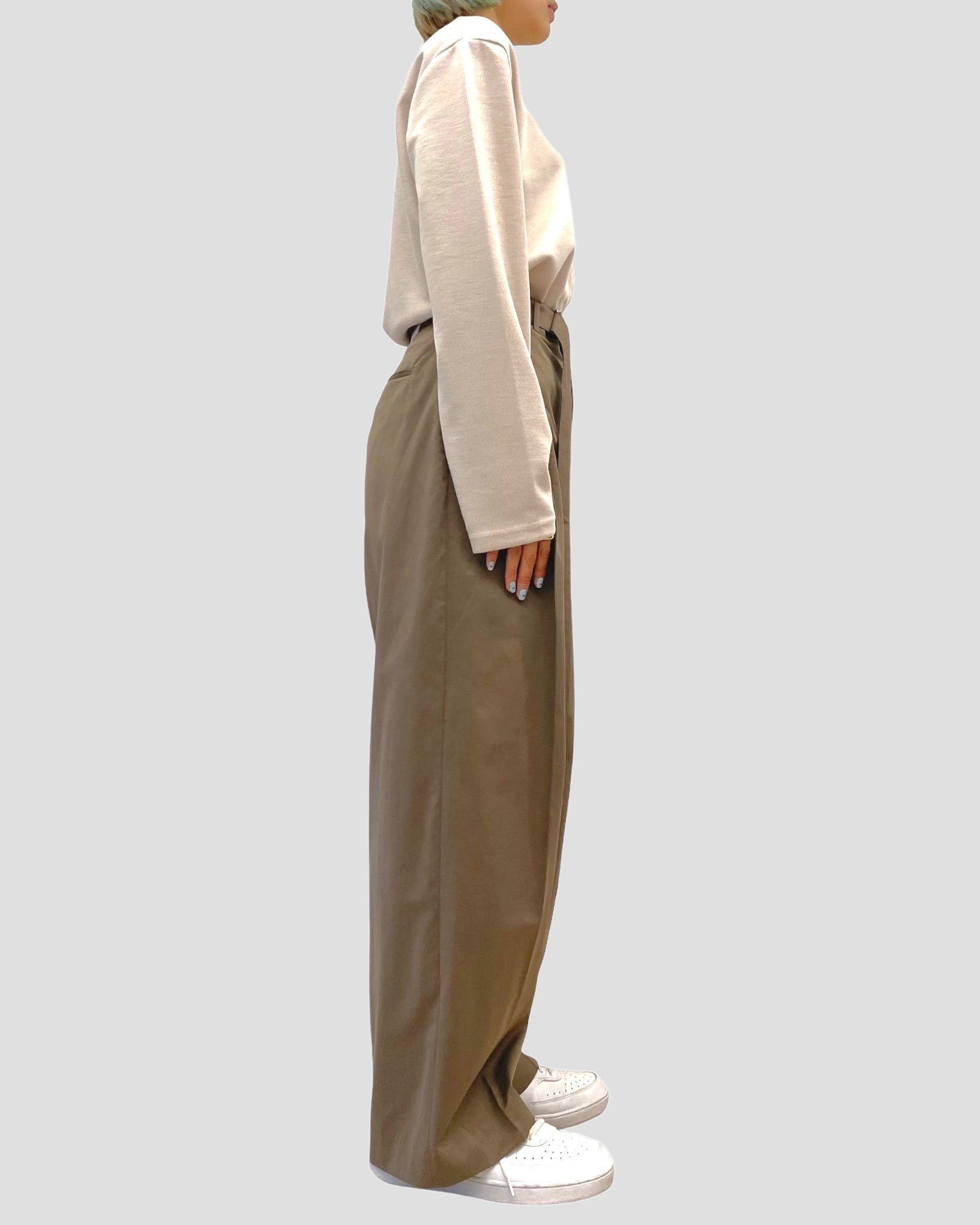 Belt tuck wide pants