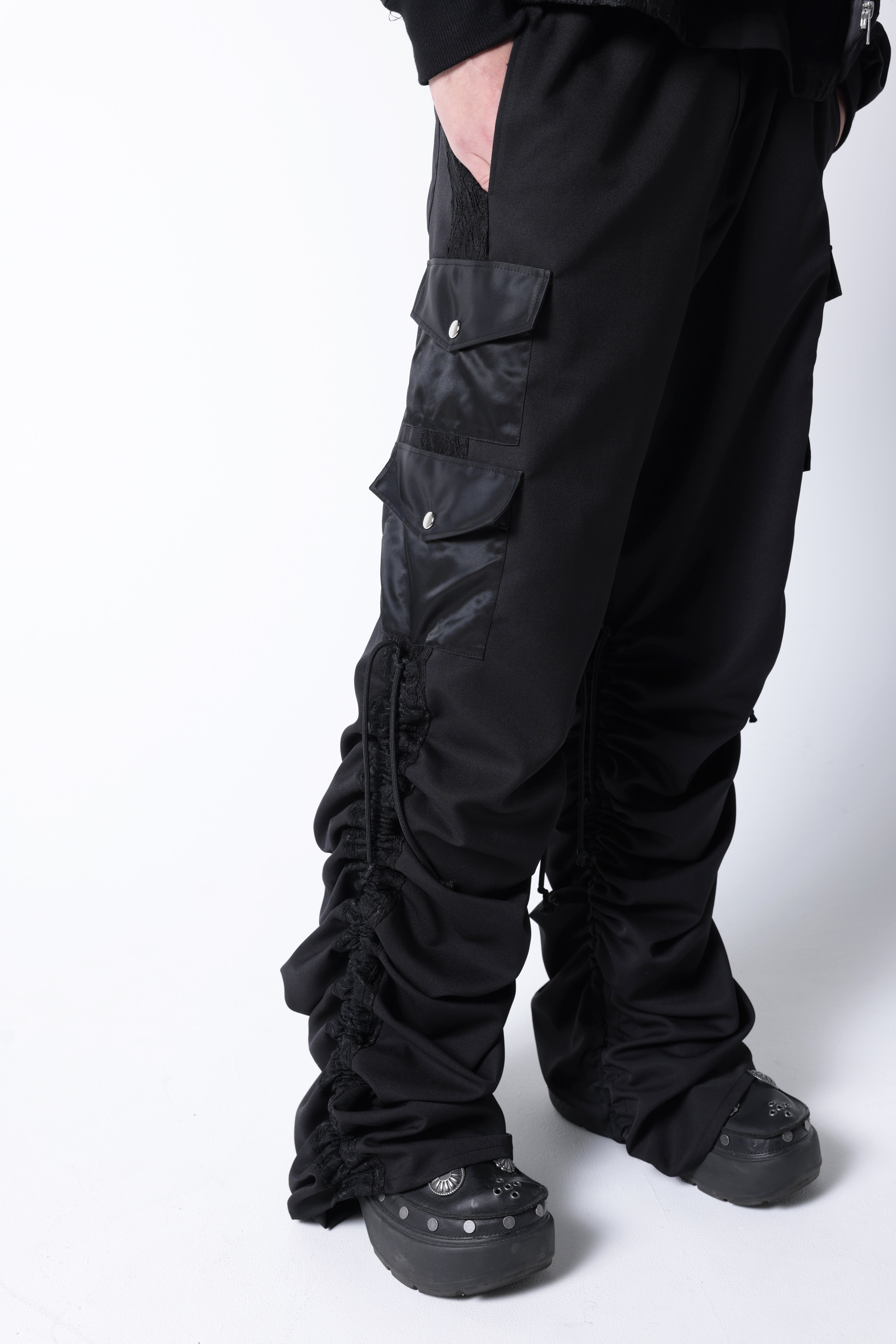 Drawstring lace volume pants(Black)