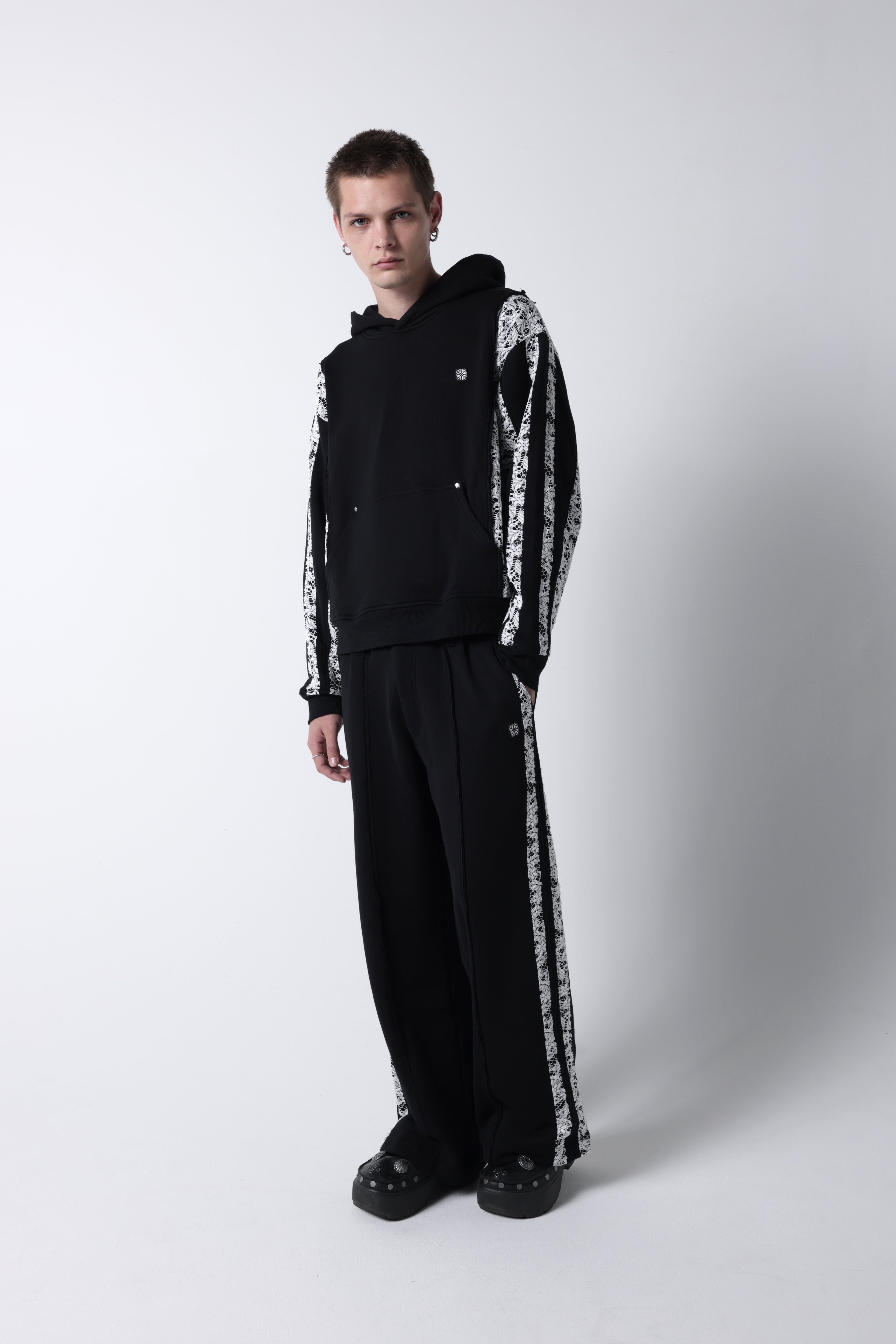 Lace heavy weight pullover(Black)