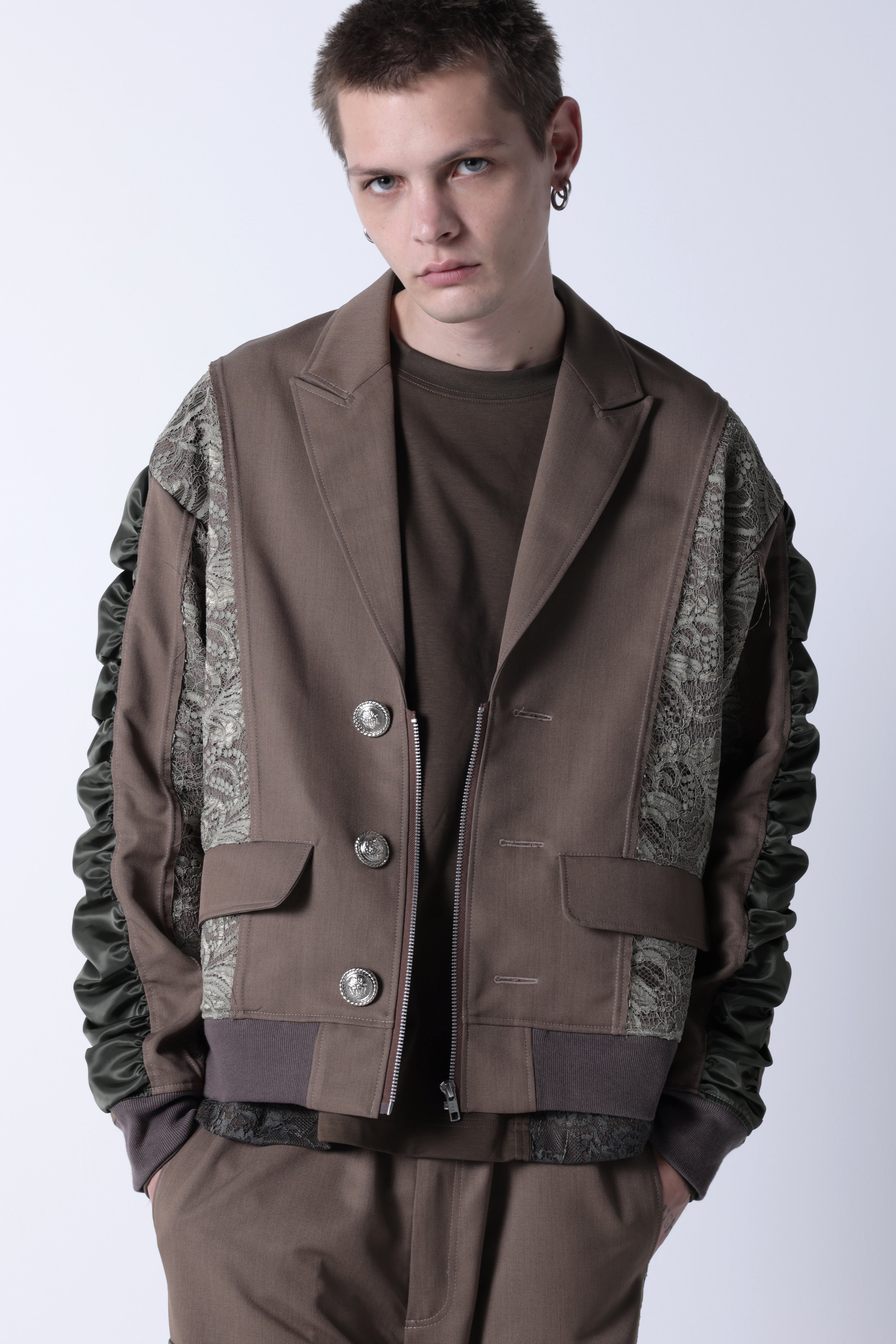 Shoulder gather fastener jacket(Camel)