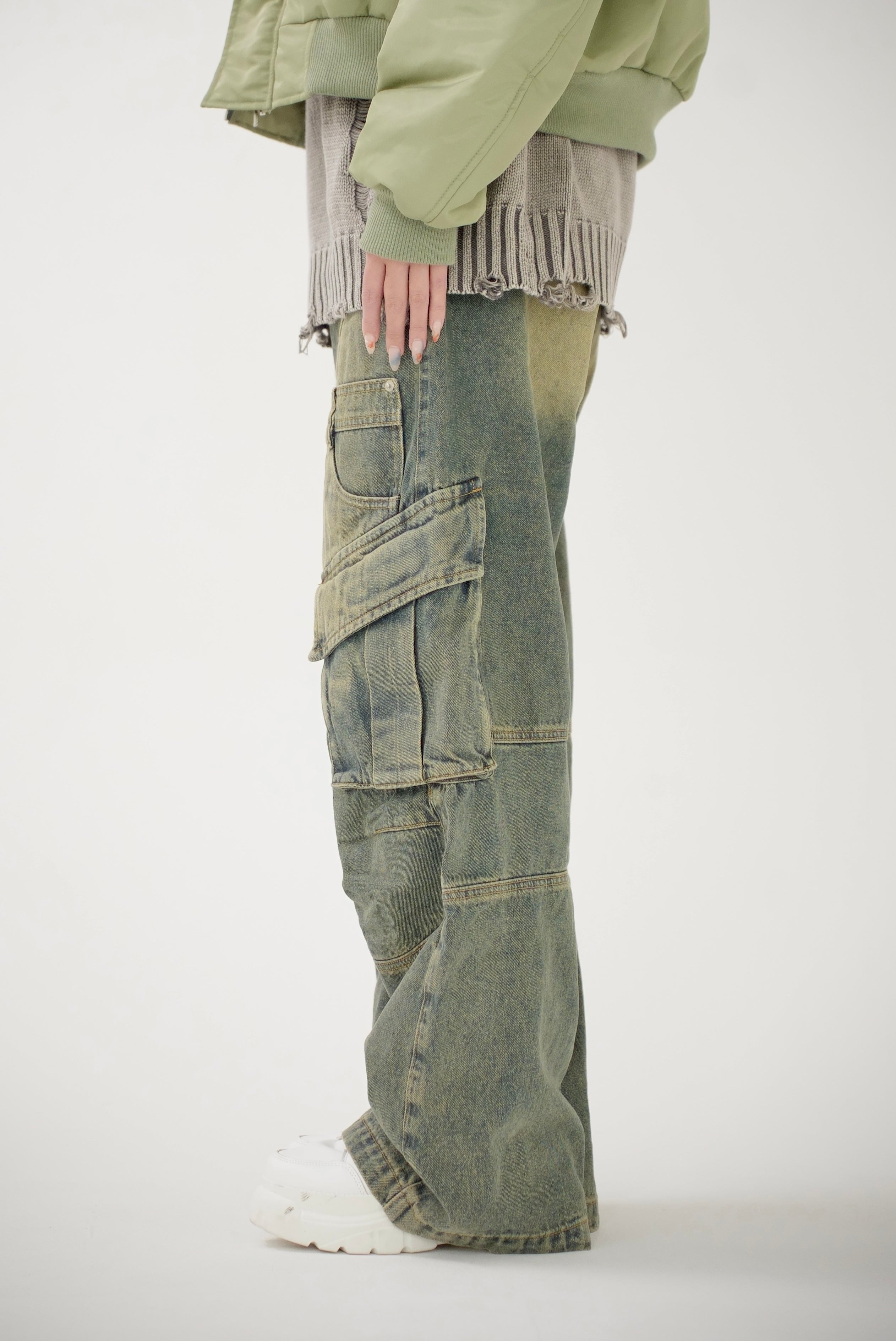 Design denim cargo pants