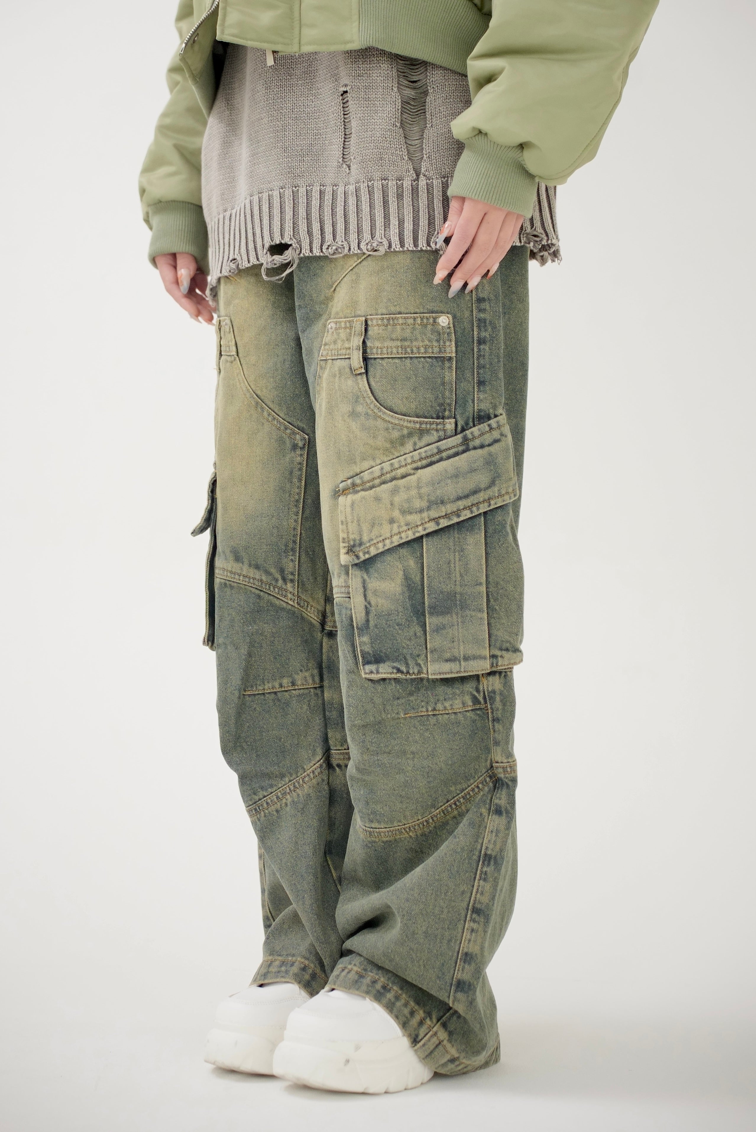 Design denim cargo pants