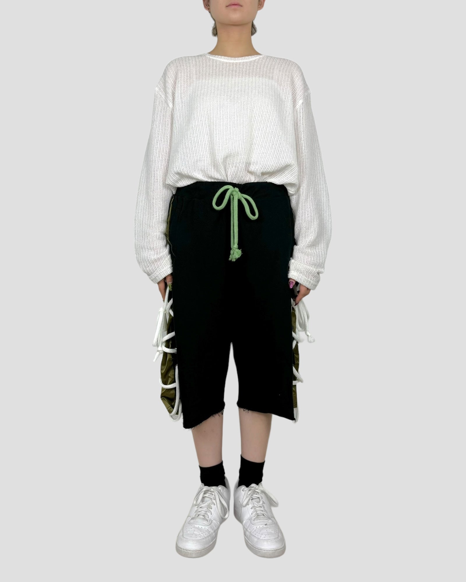 lace  up sweat half  pants