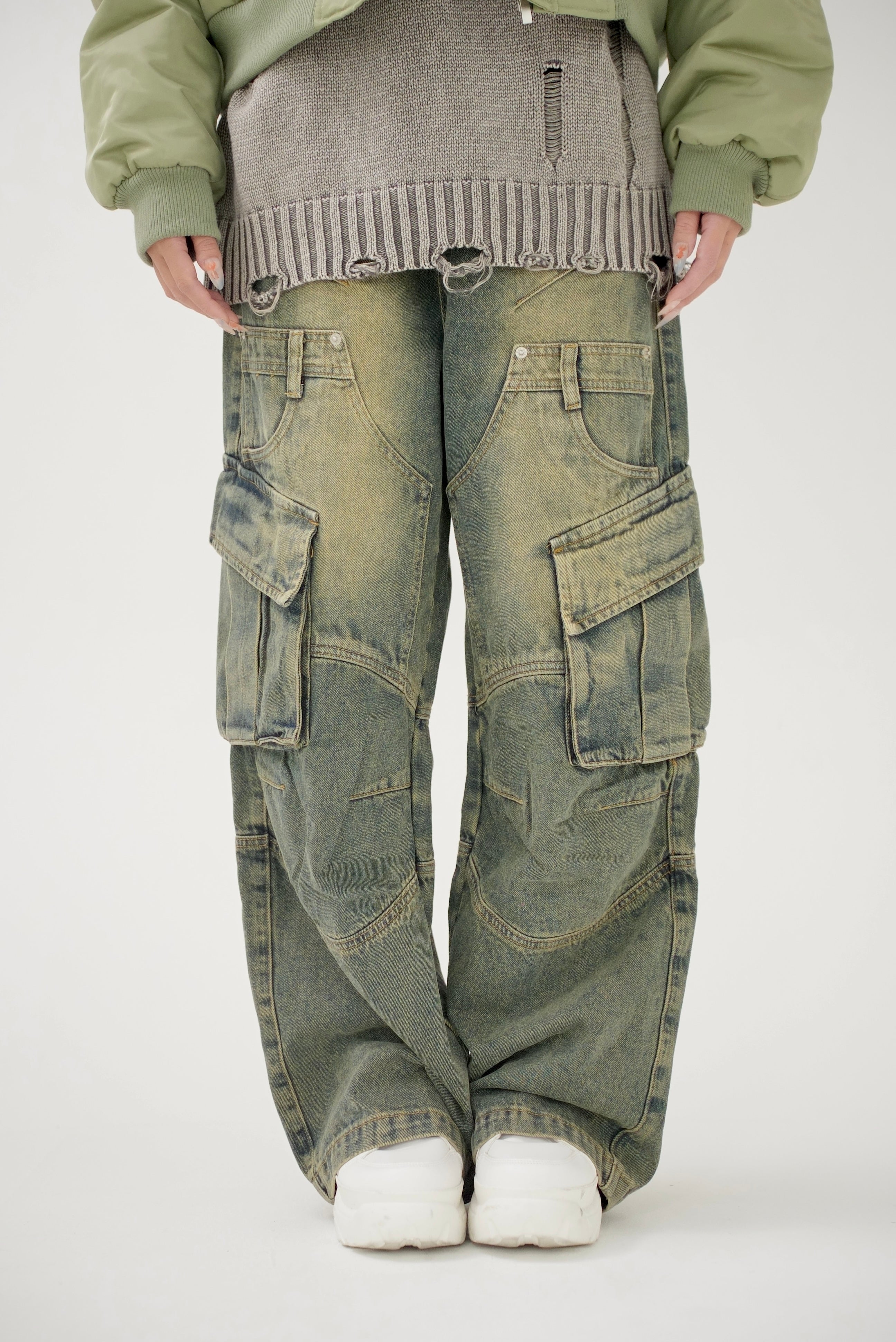 Design denim cargo pants